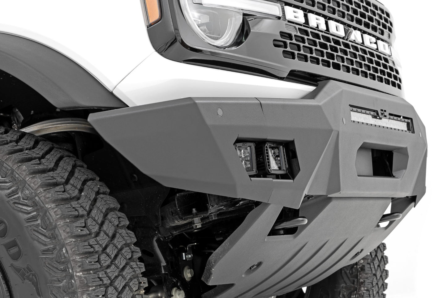 Fits Ford Bronco 4WD (21-24) Front Bumper; Modular; Full Wings; Flood 51076