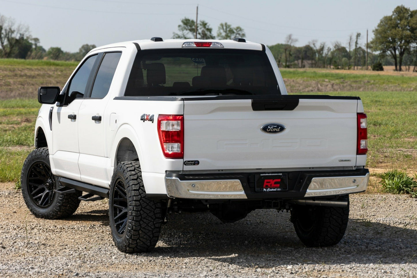 Fits Ford F-150 (15-24) SRL2 Adj Aluminum Step Crew Cab 51141