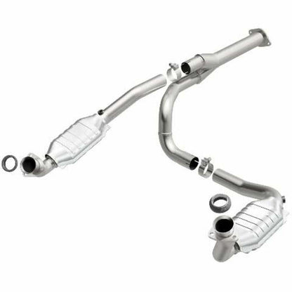 2002 Chevy E 1500 Van 4.3L Direct-Fit Catalytic Converter 51510 Magnaflow - Catalytic Converters Car Part People
