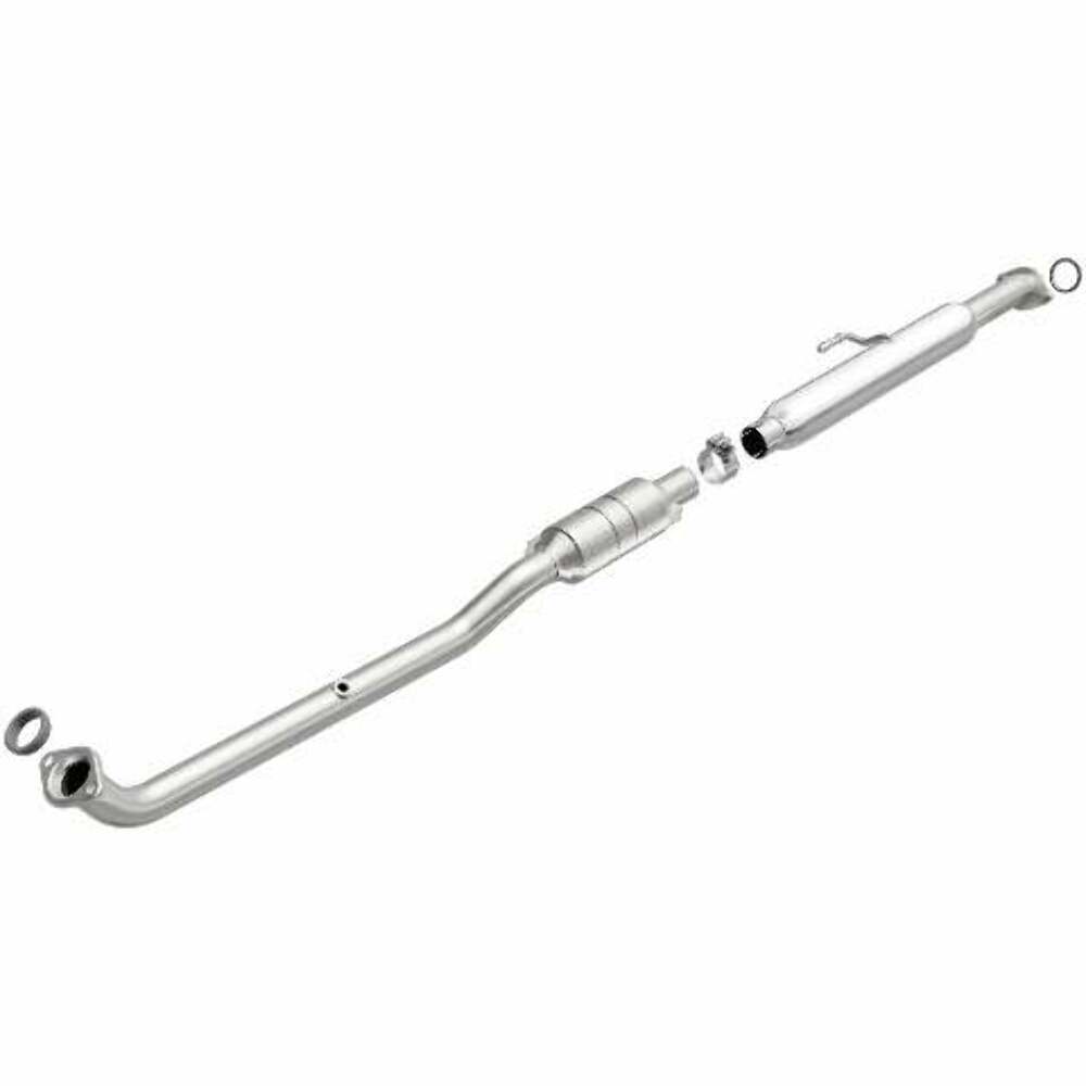 2012-2014 CAMRY 2.5L Underbody Direct-Fit Catalytic Converter 52095 Magnaflow