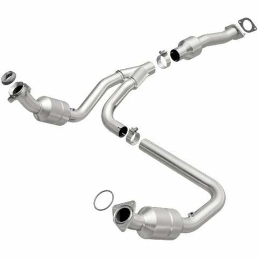 2011-2014 EXPRESS 1500 Underbody Direct-Fit Catalytic Converter 52134 Magnaflow - Catalytic Converters Car Part People