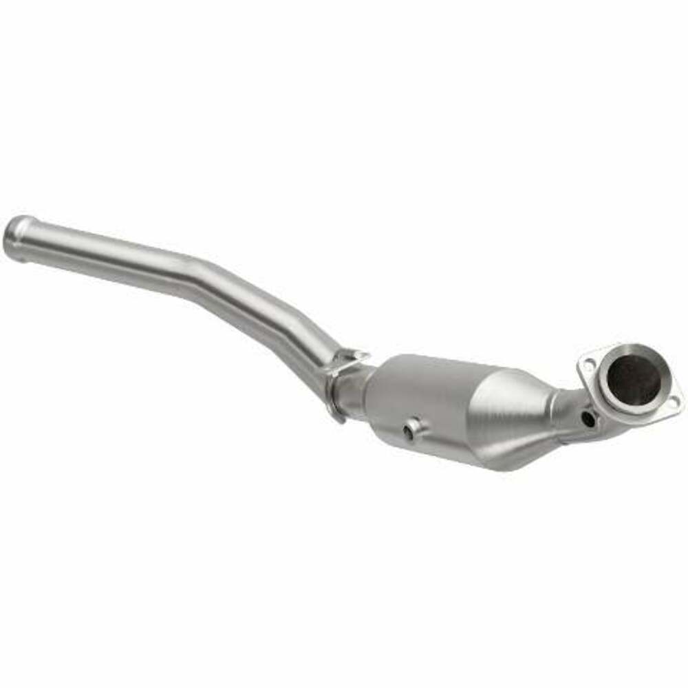 2007-2012 GL450 4.6 L Underbody Direct-Fit Catalytic Converter 52172 Magnaflow - Catalytic Converters Car Part People