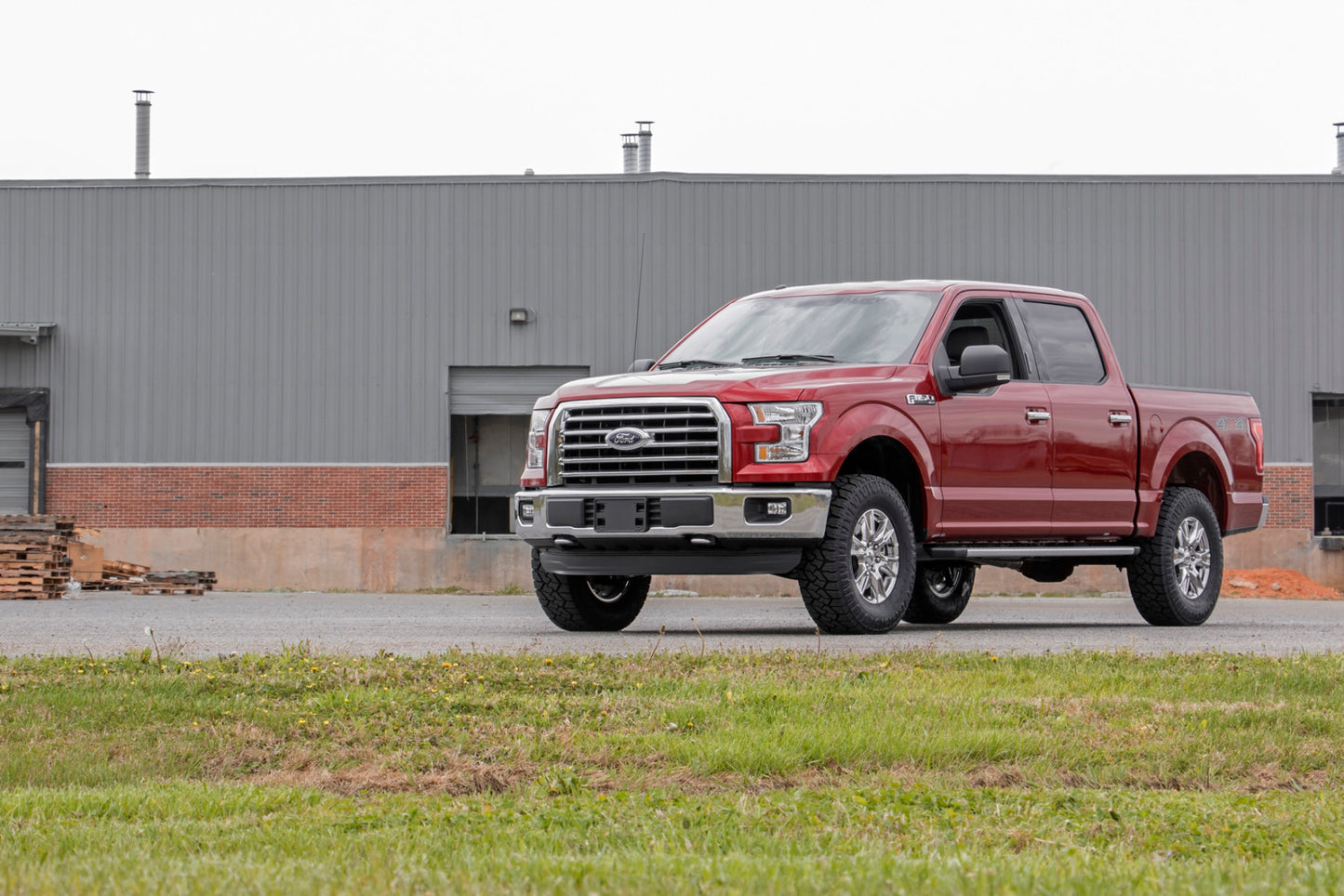 Fits Ford F-150 2WD/4WD (2009-2020) 2 Inch Lift Kit; 52201