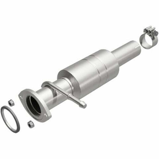 2009-12 Highlander 2.7L Underbody Direct-Fit Catalytic Converter 52207 Magnaflow - Catalytic Converters Car Part People