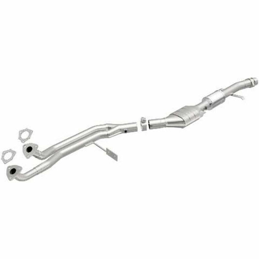 1998-1999 323i 2.5 L Underbody Direct-Fit Catalytic Converter 52241 Magnaflow