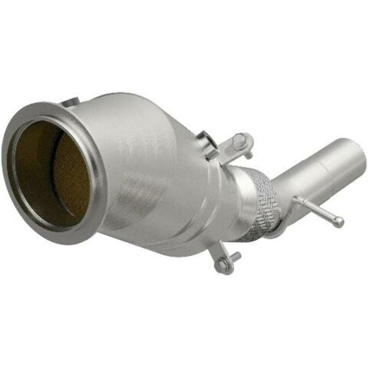 2013-2014 X3 2 L Closed Couple Direct-Fit Catalytic Converter 52265 Magnaflow