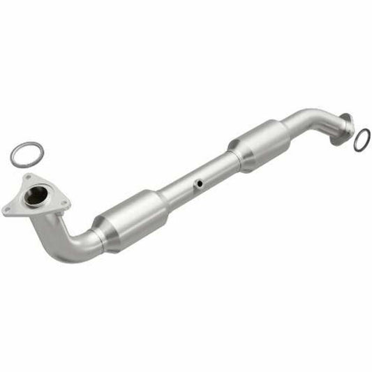 13-15 Land Cruiser 5.7 Underbody Direct-Fit Catalytic Converter 52633 Magnaflow