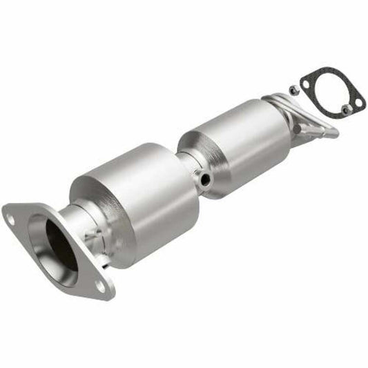 13-15 Veloster 1.6L Underbody Direct-Fit Catalytic Converter 52855 Magnaflow