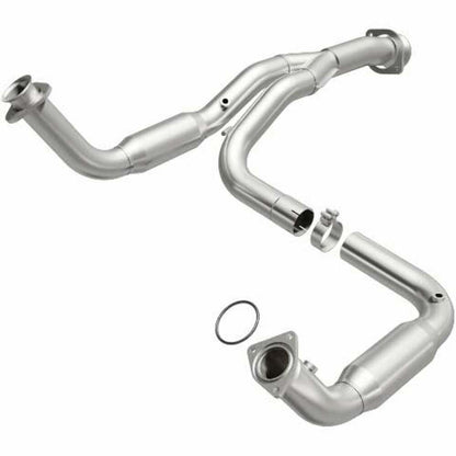 2007-10 Chevy Silverado 2500 HD Direct-Fit Catalytic Converter 5451644 Magnaflow - Catalytic Converters Car Part People