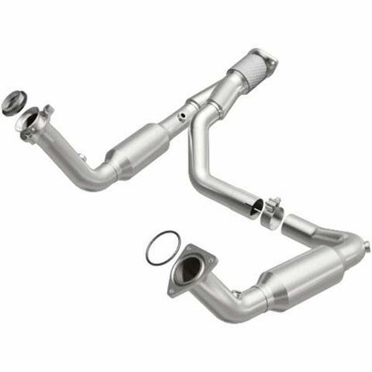 2007-09 Chevrolet Trailblazer Direct-Fit Catalytic Converter 5451650 Magnaflow - Catalytic Converters Car Part People