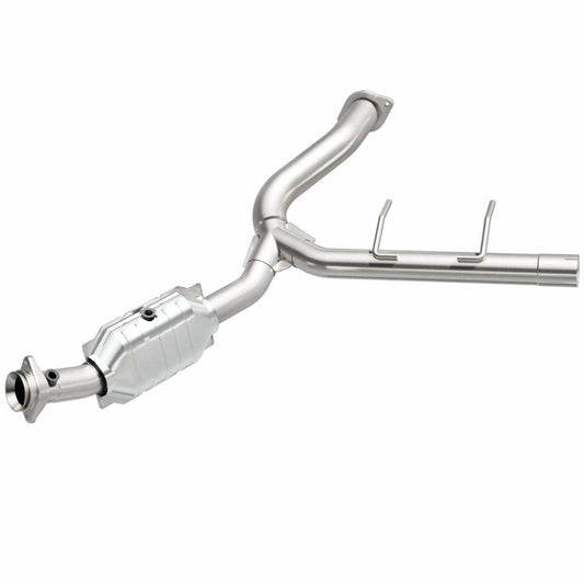 2007-2008 Ford Expedition Direct-Fit Catalytic Converter 545500 Magnaflow - Catalytic Converters Car Part People