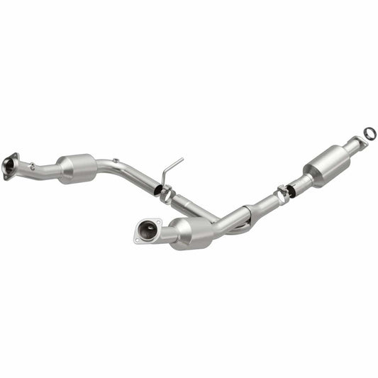 2004-2005 Ford Explorer 4.6L Direct-Fit Catalytic Converter 5481108 Magnaflow - Catalytic Converters Car Part People