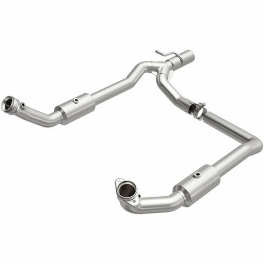 2009-14 Ford E-350 Super Duty Direct-Fit Catalytic Converter 5551294 Magnaflow - Catalytic Converters Car Part People