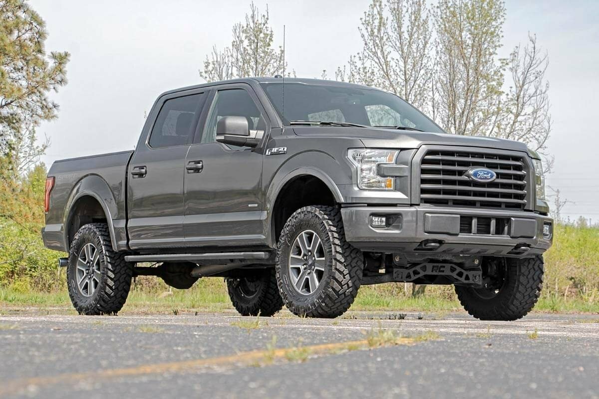 Fits Ford F-150 4WD (2015-2020) 4 Inch Lift Kit; M1 Struts/M1; 55540