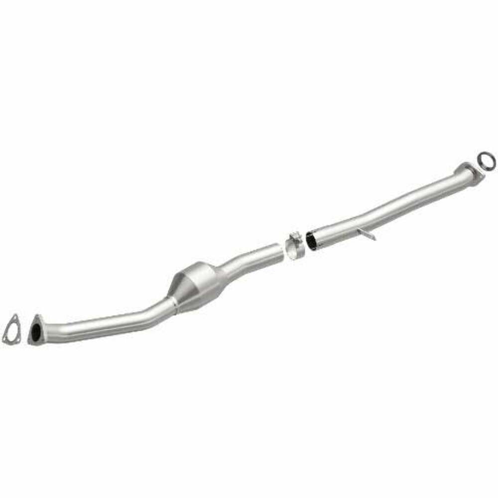 2009 2010 Subaru Forester 2.5L Direct-Fit Catalytic Converter 5571448 Magnaflow - Catalytic Converters Car Part People