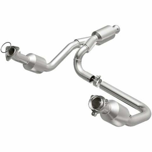 14-15 Chevrolet Silverado 1500 Direct-Fit Catalytic Converter 5582642 Magnaflow