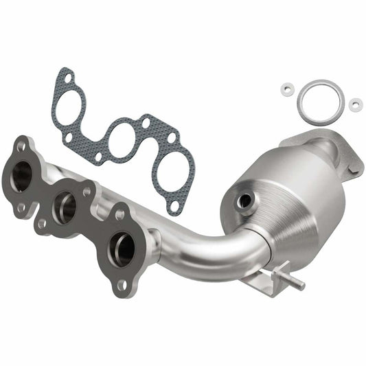 2004-2006 Toyota Sienna 3.3L Direct-Fit Catalytic Converter 5582837 Magnaflow - Catalytic Converters Car Part People