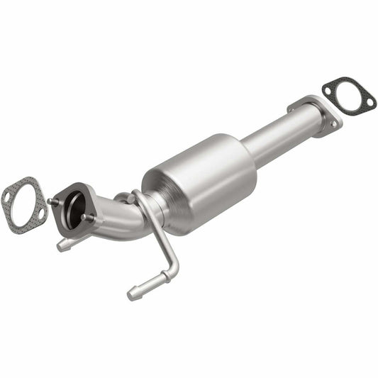 2013 Chevrolet Sonic Direct-Fit Catalytic Converter 5671421 Magnaflow - Catalytic Converters Car Part People