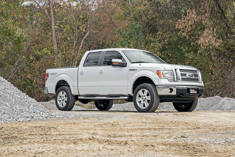 Fits Ford F-150 4WD (2009-2013) 2 Inch Lift Kit; M1 Struts/M1; 56840