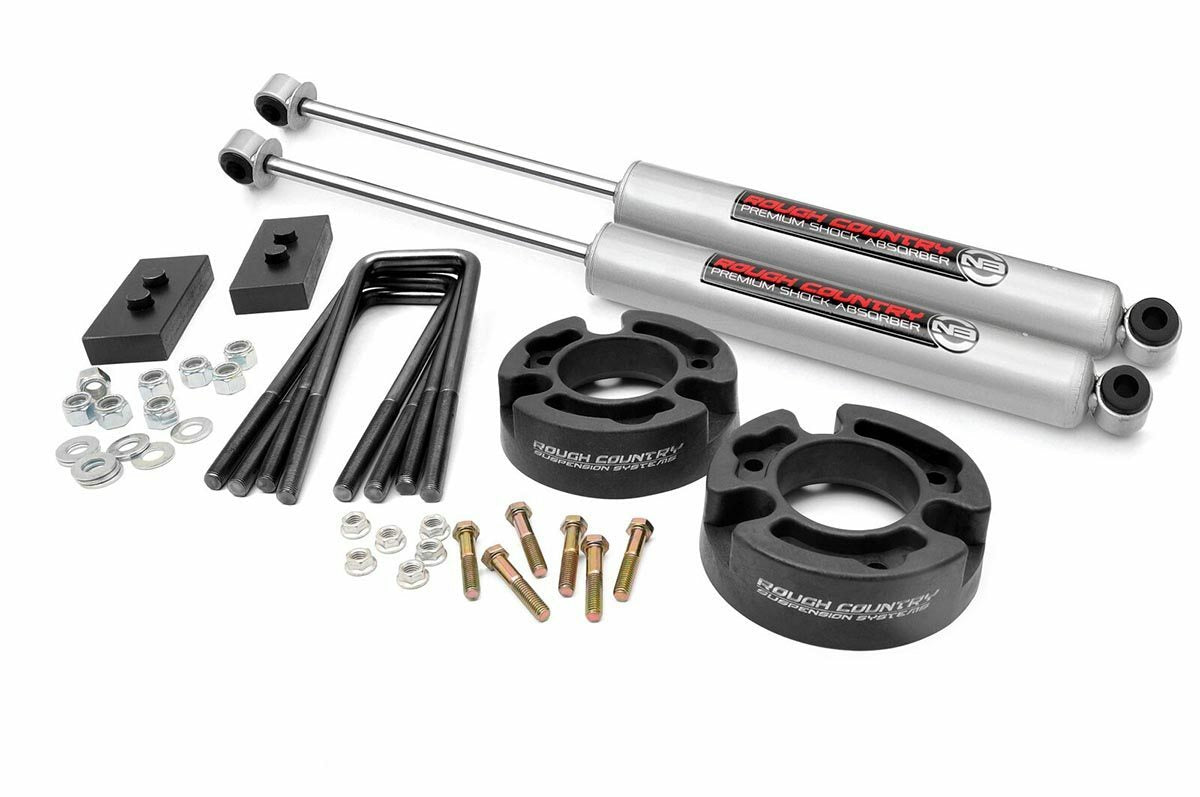 Fits Ford F-150 2WD/4WD (2004-2008) 2.5 Inch Lift Kit; Molded; 57030