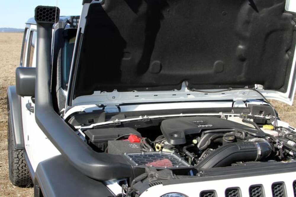 2018-2020 Jeep Wrangler JL & 2020 Gladiator Cold Air Intake Snorkel Kit 615193