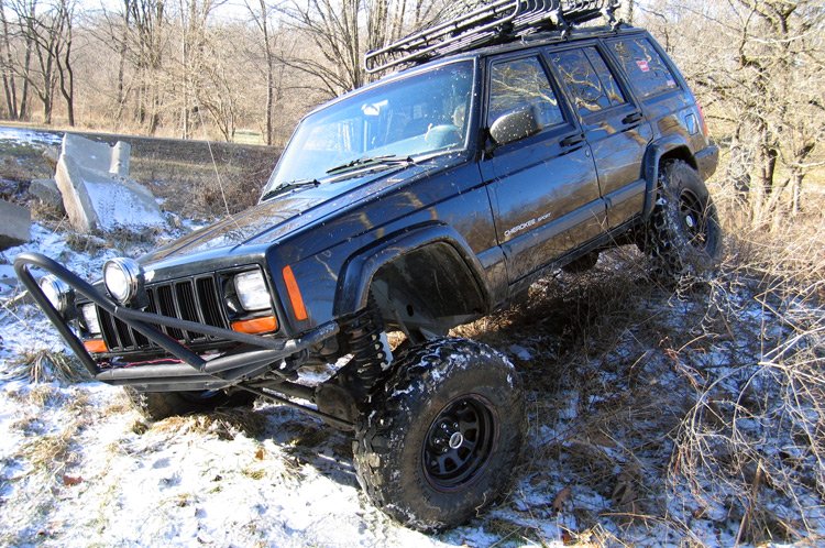 Fits Jeep Cherokee XJ 2&4WD (84-01) 4.5" Lift Kit; RR Springs; X-Series; 63330