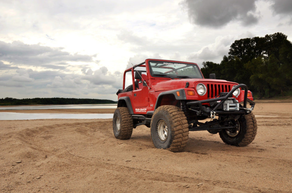 Fits Jeep Wrangler TJ 4WD (1997-2006) 6 Inch Lift Kit; Long Arm; 65922