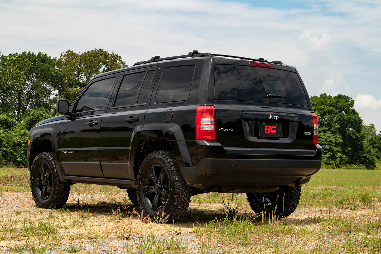 Fits Jeep Compass 4WD (2007-2016) 2 Inch Lift Kit; N3 Struts; 66532