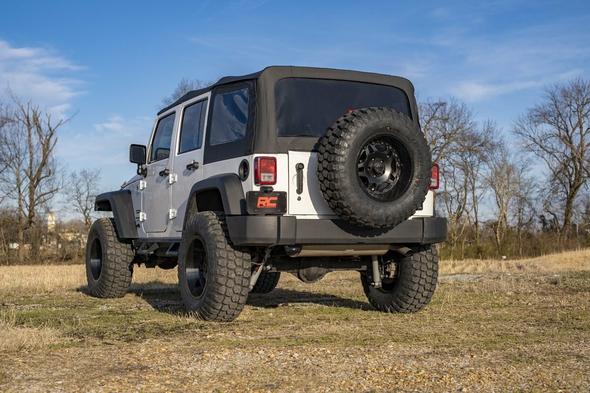 Fits Jeep Wrangler Unlimited 2WD/4WD (2007-2018) 3.25 Inch Lift Kit; V2; 66970