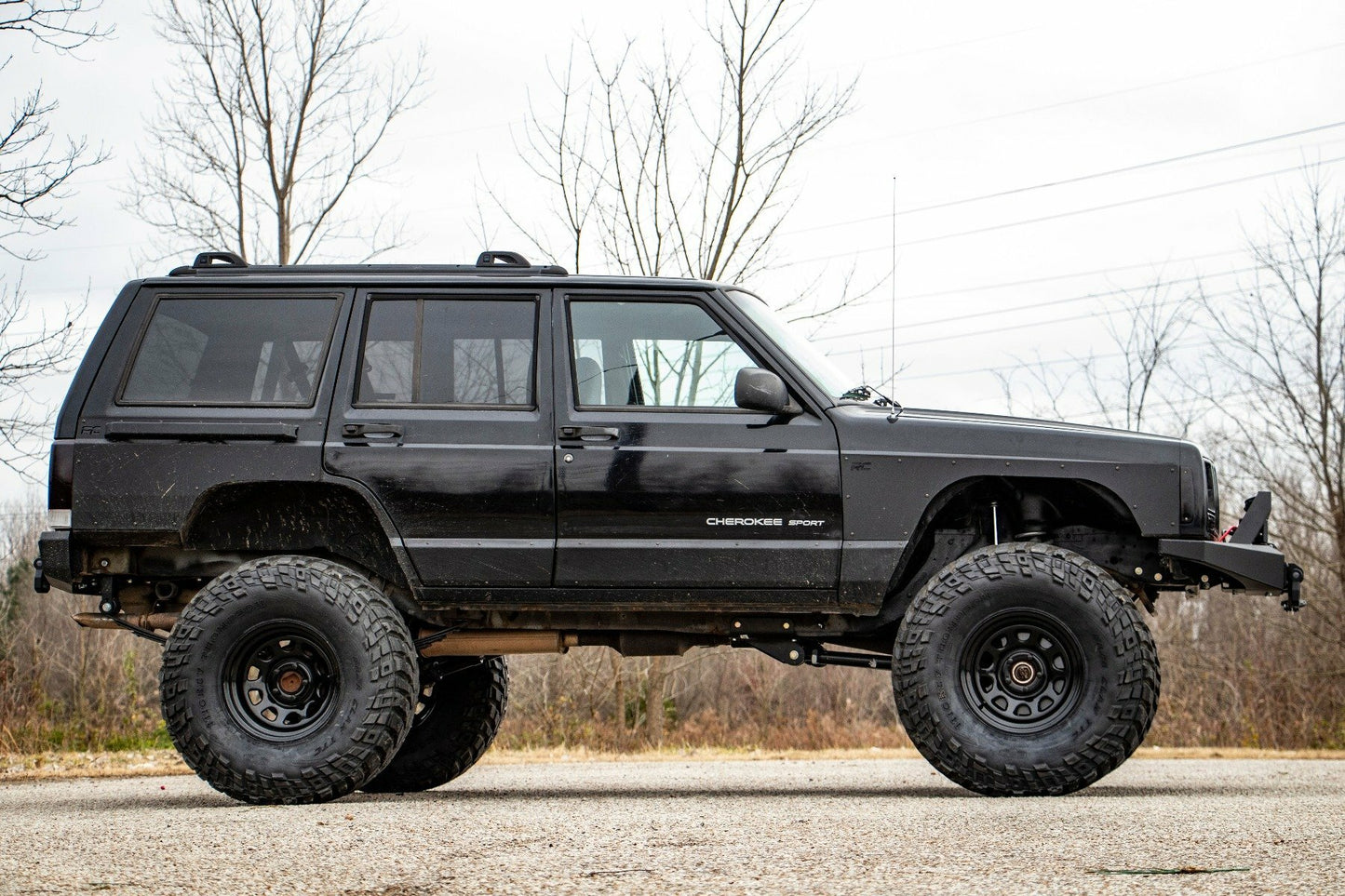 Fits Jeep Cherokee XJ 4WD (1984-2001) 6.5 Inch Lift Kit; Long Arm; NP231; 67222