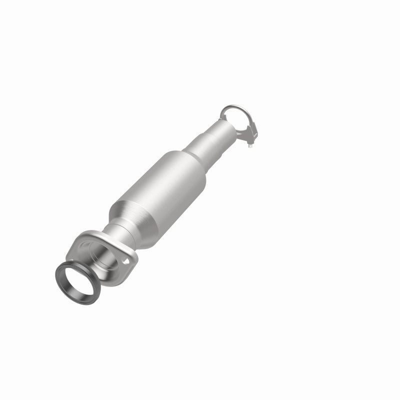 2004-2006 Toyota Sienna Direct-Fit Catalytic Converter 5592030 Magnaflow - Catalytic Converters Car Part People