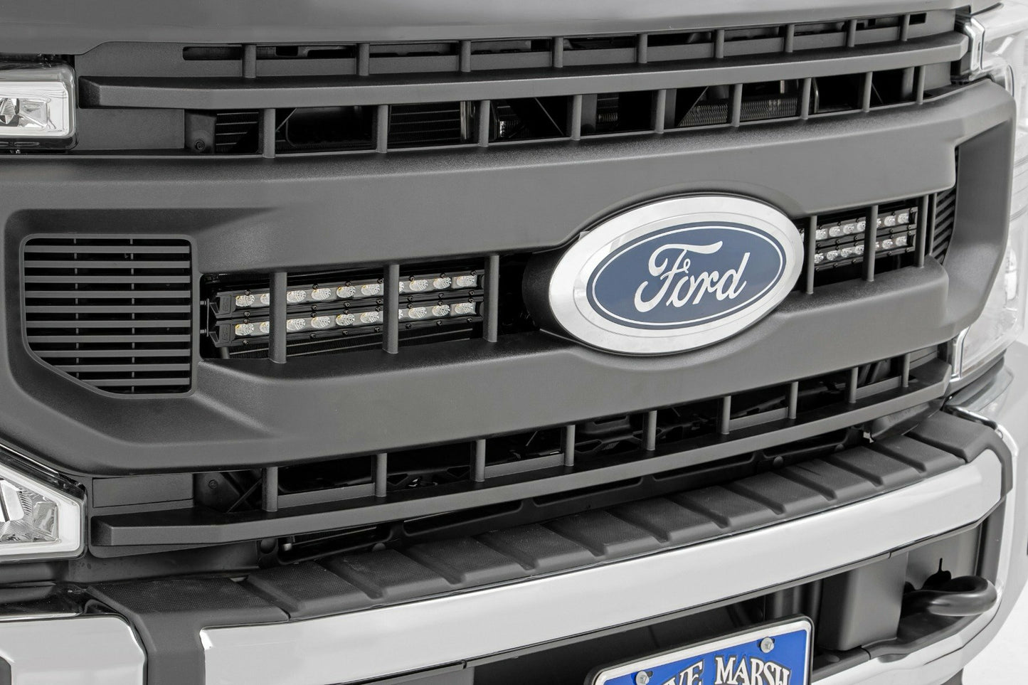 Fits Ford F-250 SD (20-22) LED Light Kit Grille Mount 10" Black Slimline 70898