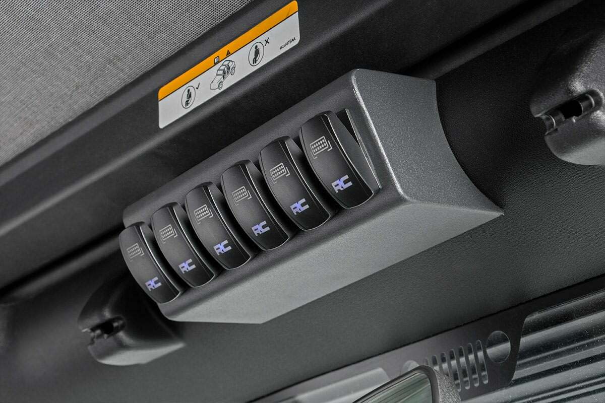 Fits Jeep Wrangler JK (07-18) MLC-6; Muliple Light Controller; 70959