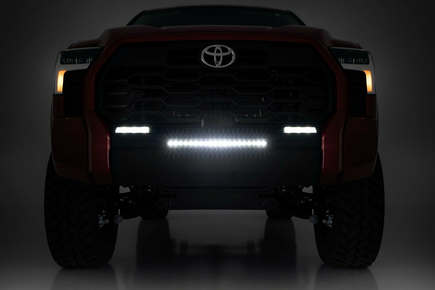 Fits Toyota Tundra (22-24) LED Light Kit; Bumper Mount; 20" Black Line; 71077
