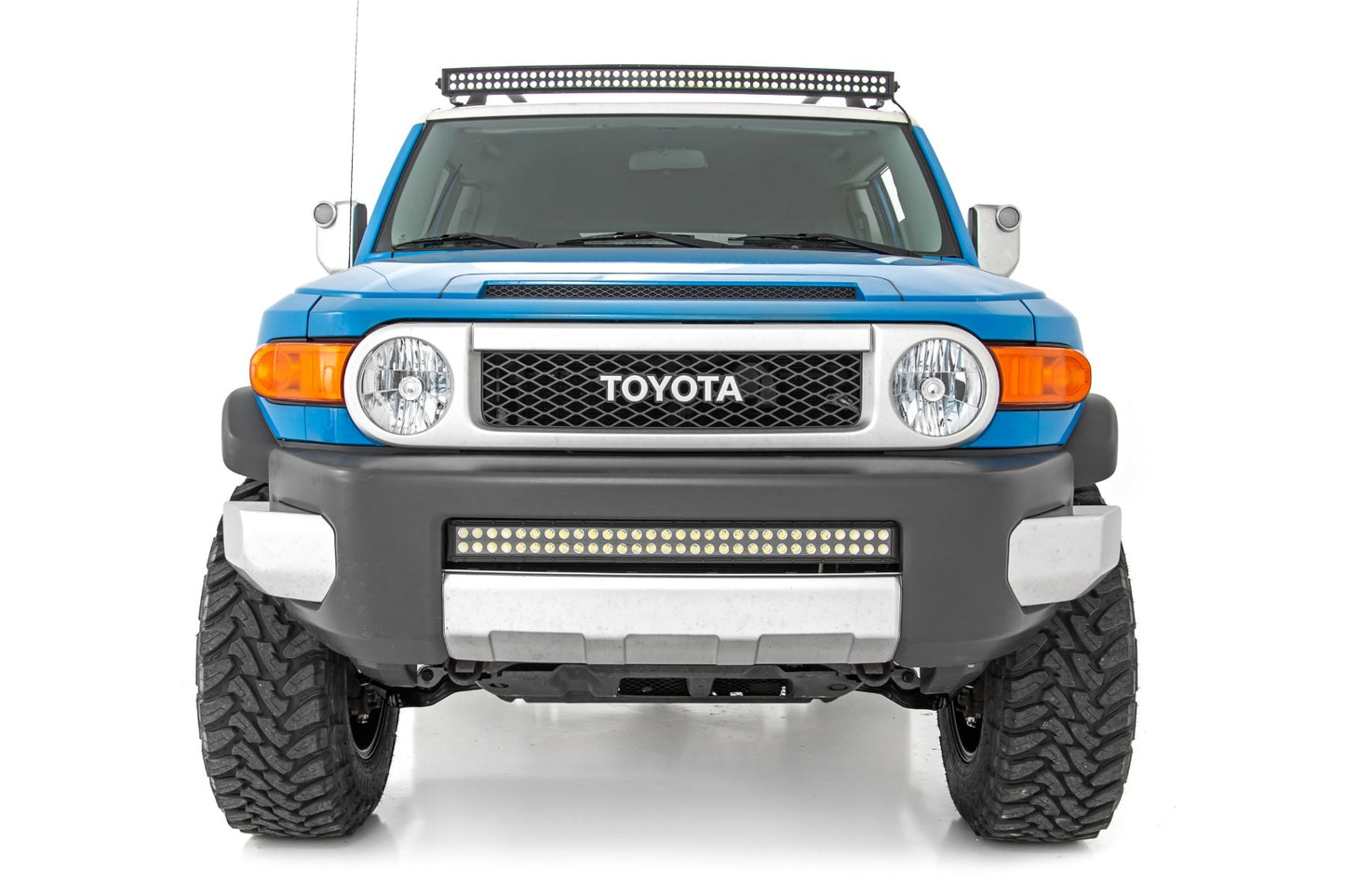 Fits Toyota FJ Cruiser (07-14) LED Light Kit; 50" Curved; Dual Row Black; 71204
