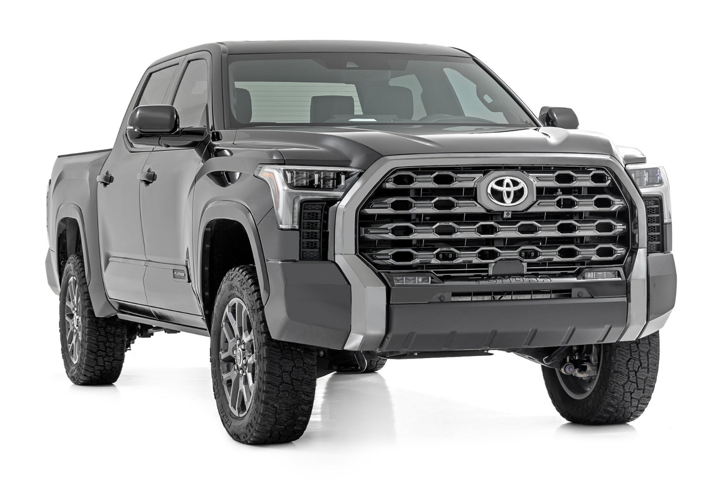 Fits Toyota Tundra 4WD (2022-2024) 3.5 Inch Lift Kit; Rear Air Ride; 71300