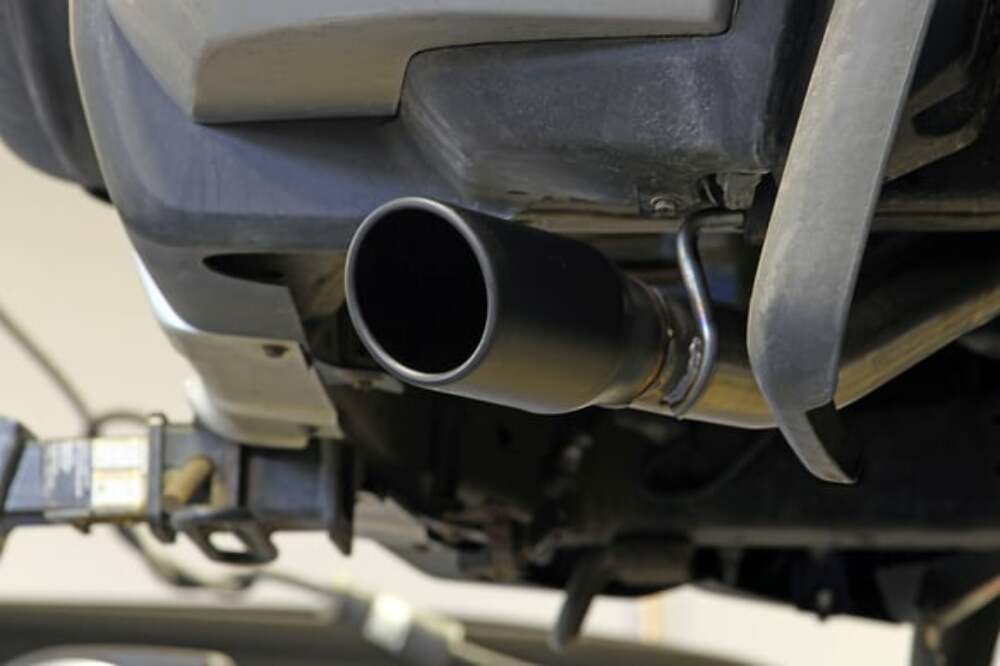 Flowmaster FlowFX Cat-Back Exhaust System - 717433