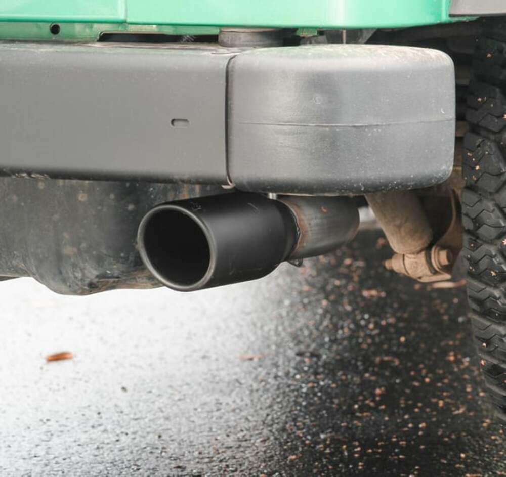 2000-2006 Jeep Wrangler TJ Cat-back Exhaust System Flowmaster FlowFX 717865