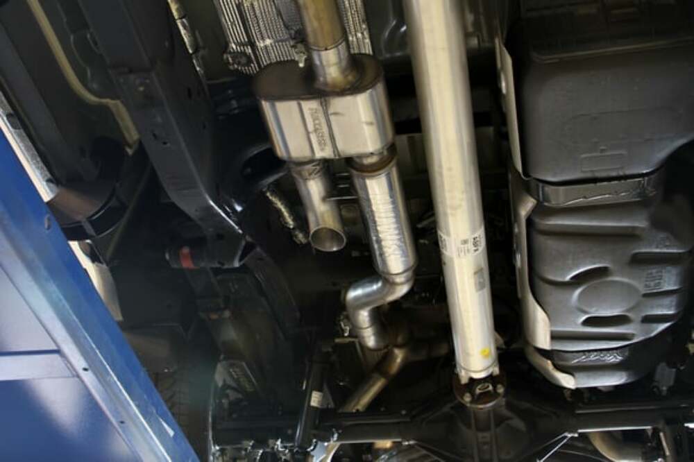 2019-2020 Chevrolet Silverado 1500 Direct Fit Muffler Kit-Active Valve Flowmaster FlowFX 717911