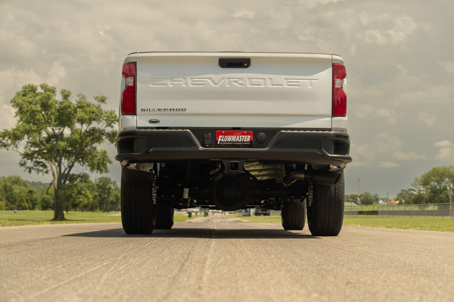 Fits 20-26 GM 2500HD/3500HD 6.6L Gas Eng FFX Cat-Back Single Exit Exhaust System