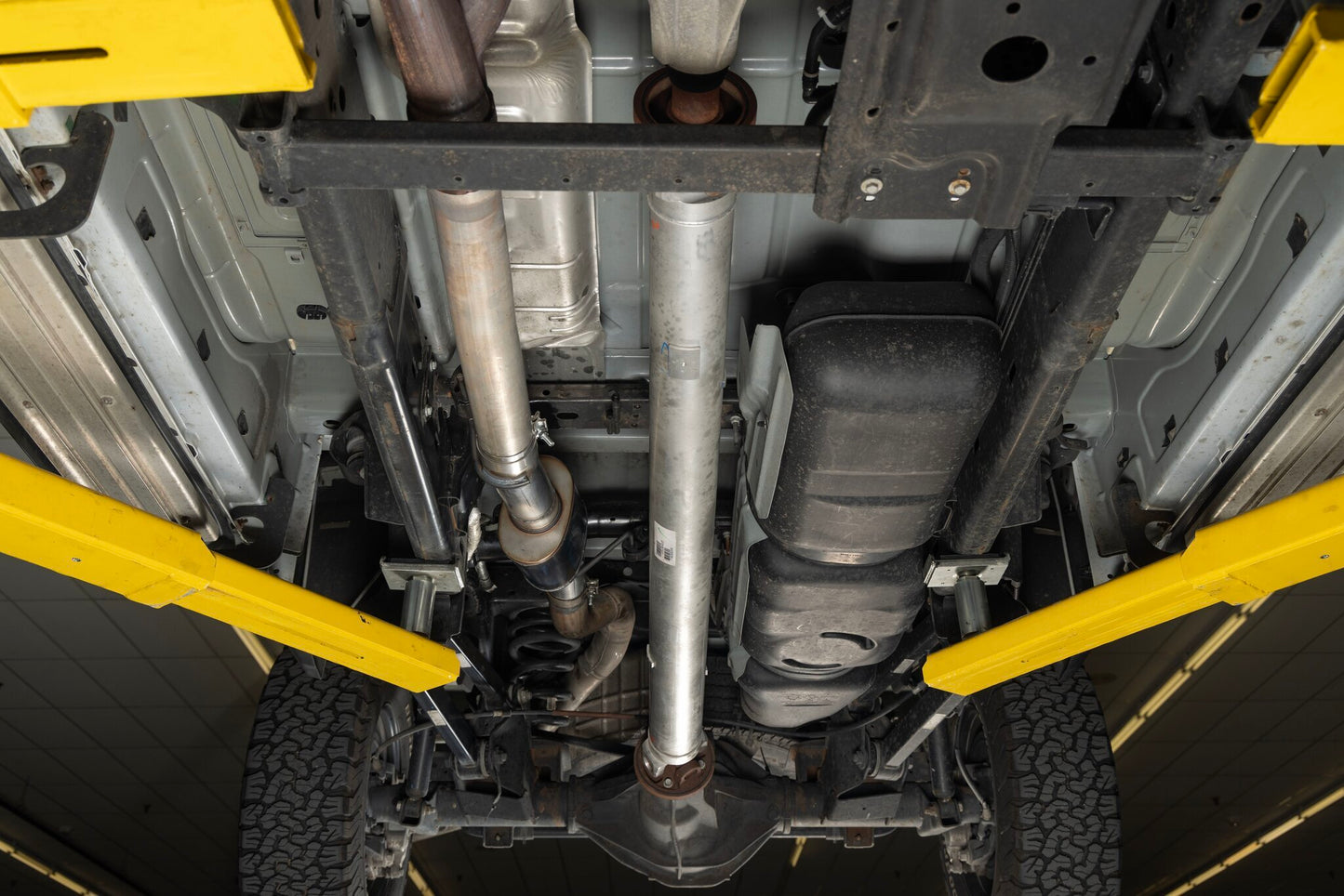Fits 14-25 RAM 2500/3500 6.4L Gas Eng FFX Direct Fit Muffler Exhaust System, 409