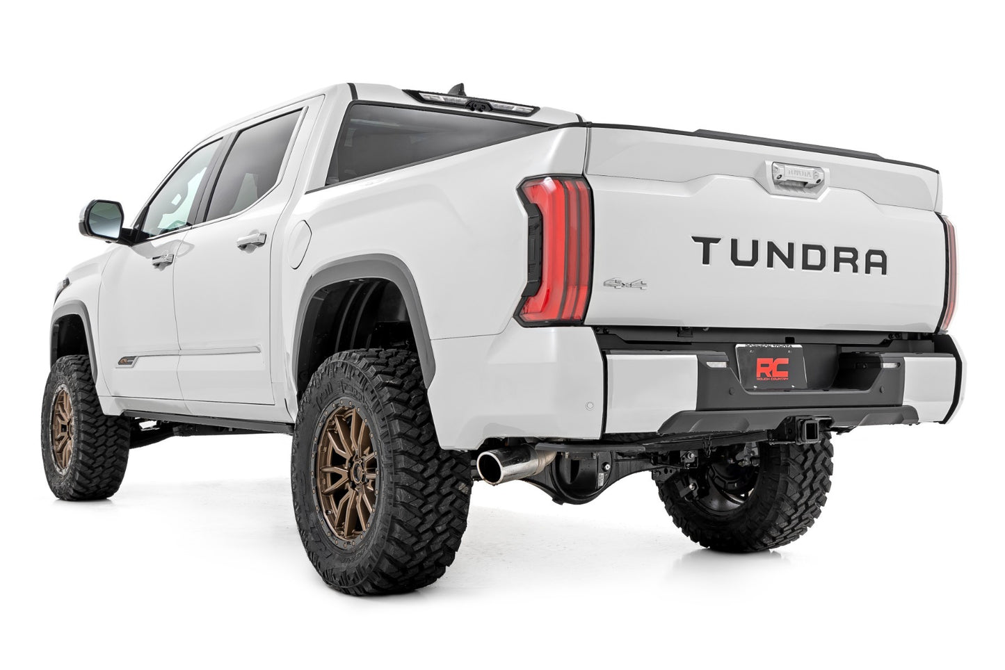 Fits Toyota Tundra 2WD/4WD (2022-2024) 6 Inch Lift Kit; OE Air Ride; 71800
