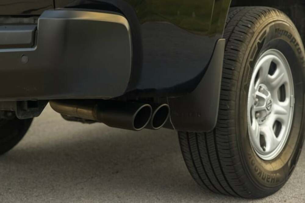 Fits 2022-24 Nissan Frontier 3.8L, Dual Exit; Exhaust System; Flowmaster-718149