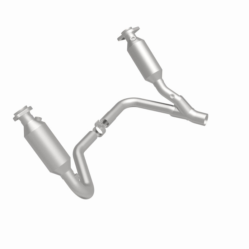 2005 2006 Dodge Durango 4.7L Direct-Fit Catalytic Converter 4551832 Magnaflow - Catalytic Converters Car Part People