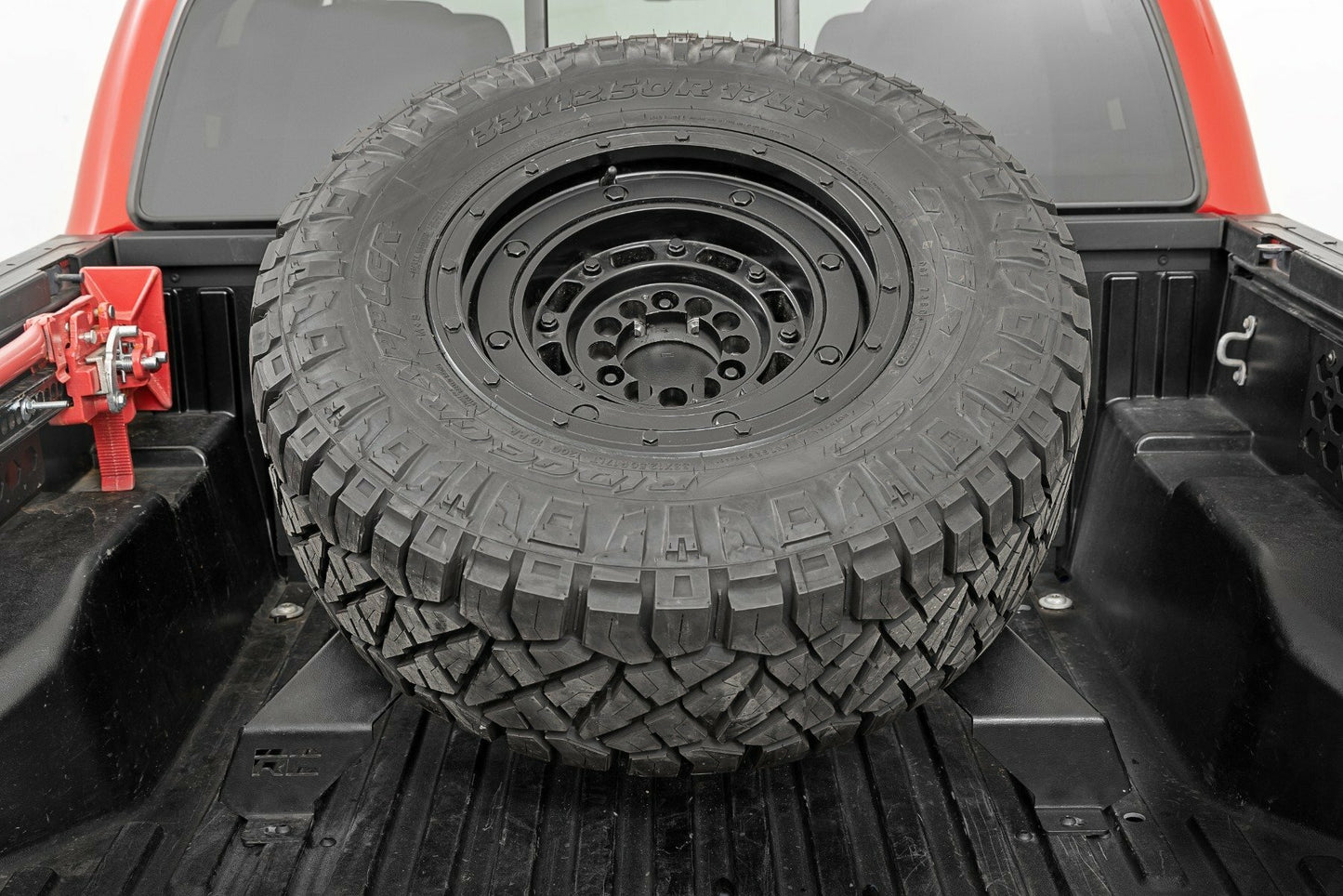 Bed Mount Spare Tire Carrier Universal(5x5.5 6x5.5 6x135 & 5x5.0) 73110