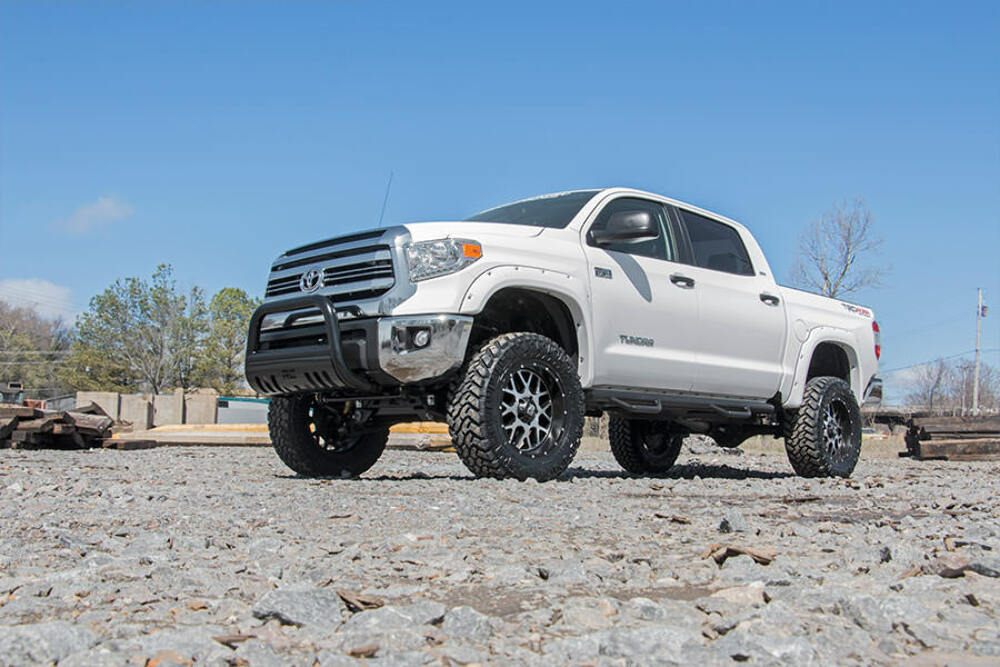 Fits Toyota Tundra 2WD/4WD (2016-2021) 6 Inch Lift Kit; 75230