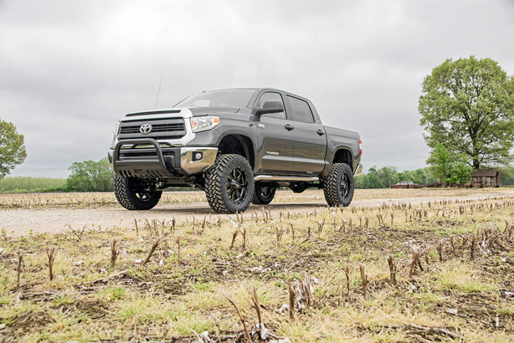 Fits Toyota Tundra 4WD (2007-2015) 6 Inch Lift Kit; M1 Struts/M1; 75440