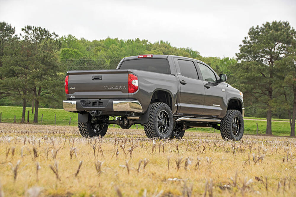 Fits Toyota Tundra 4WD (2007-2015) 6 Inch Lift Kit; Vertex; 75450