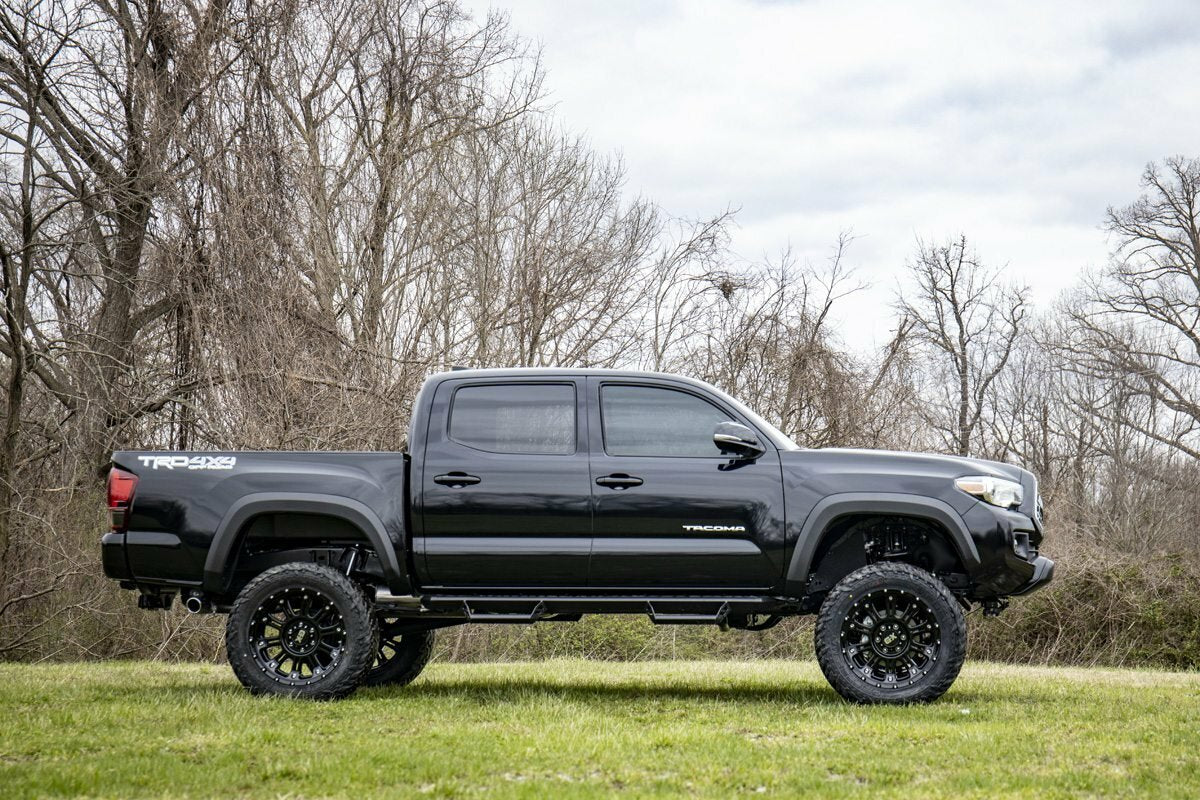 Fits Toyota Tacoma 2WD/4WD (2016-2023) 6 Inch Lift Kit; 75820