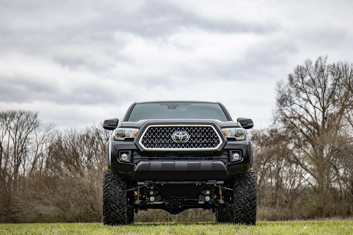 Fits Toyota Tacoma 2WD/4WD (2016-2023) 6 Inch Lift Kit; Vertex; 75850